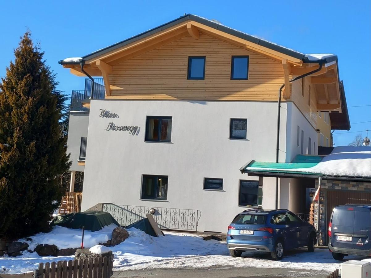 Haus Rosenegg Apartment Brixen im Thale Luaran gambar